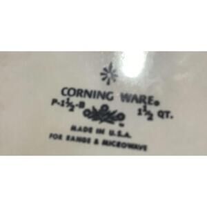 Corning Ware Blue Flower 1.5 Quart Casserole Dish with Glass Lid